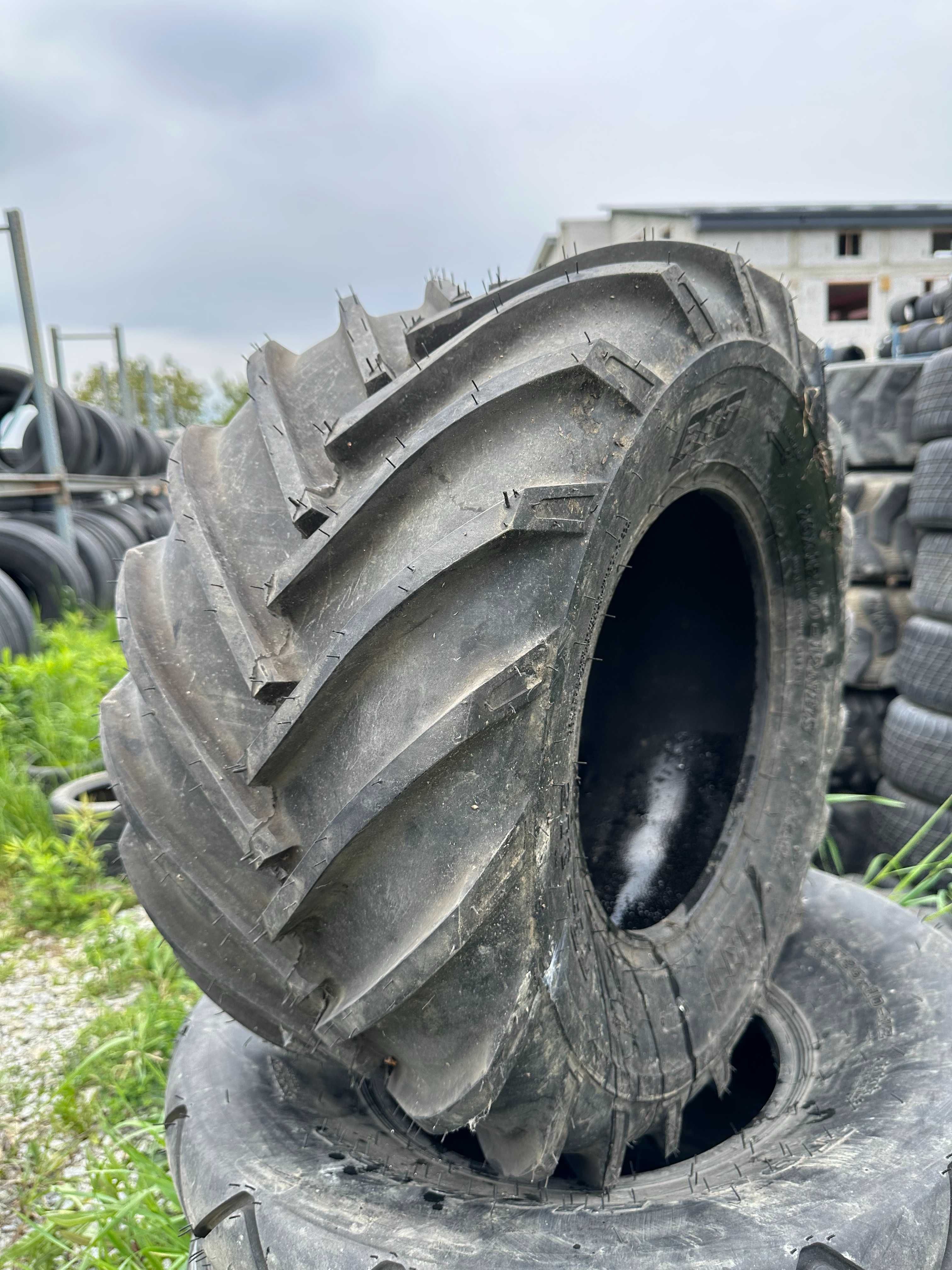 BKT 26x12.00-12 - Second-Hand, Anvelope Utilaj, Stare Excelenta!