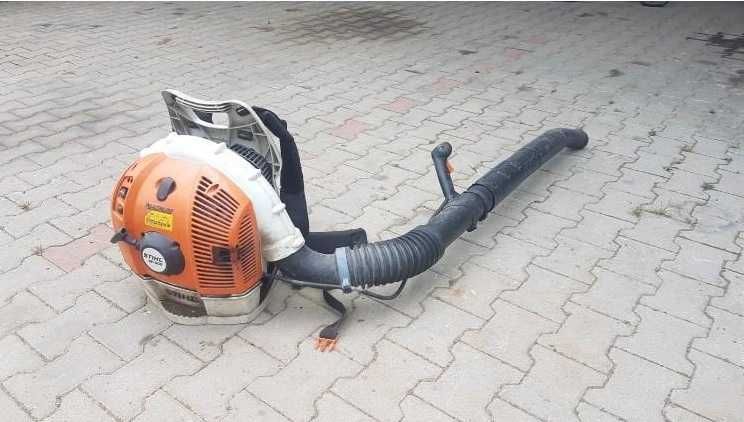 Suflanta frunze pe benzina Stihl