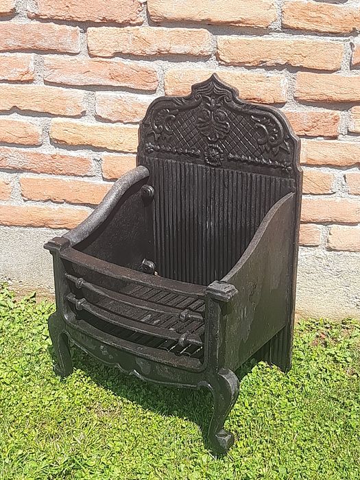 Arzător fonta șemineu