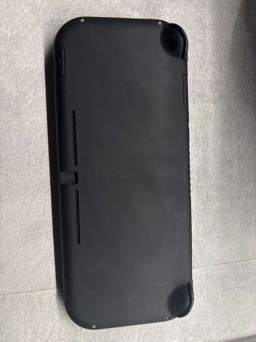 Switch Lite Console + 128GB Sd Card