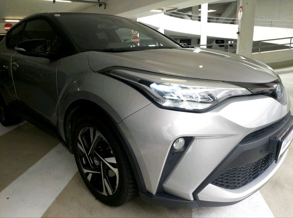 Toyota C-HR 1.8 hybrid