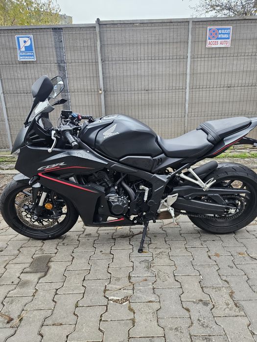Honda CBR 650 R e-Clutch Negru