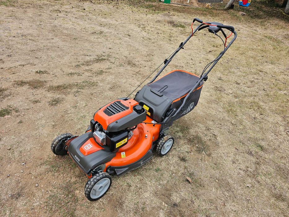4х4 СамоХодна Косачка HUSQVARNA  .Honda. Като НОВА