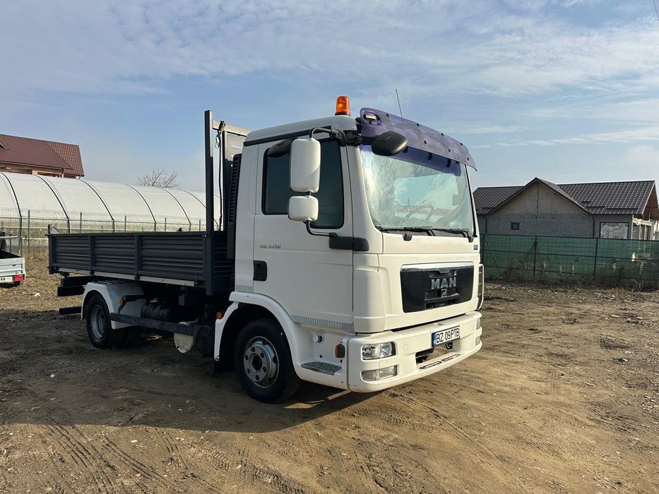 Autoutilitara basculanta de vanzare