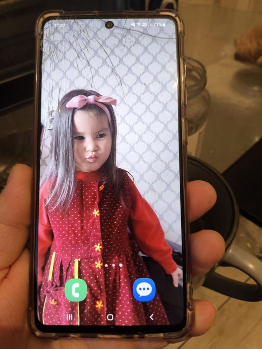 Samsung a71 продам