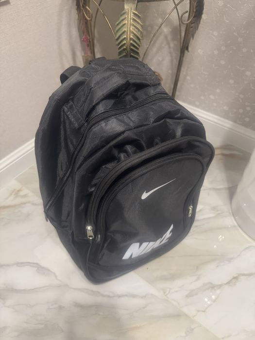 Рюкзак ( мужской -женский )