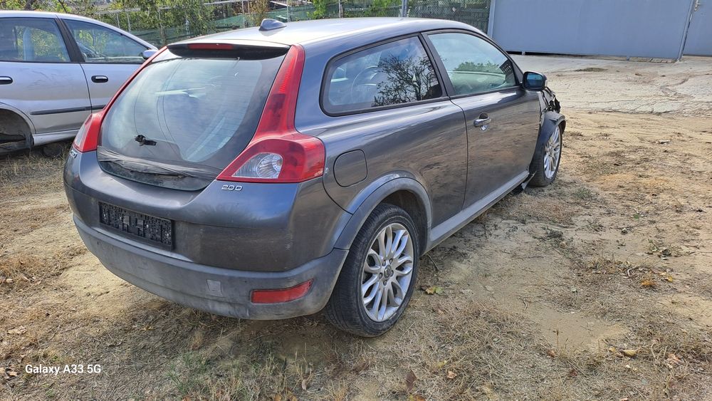 Volvo C30 / Волво ц30 на-части