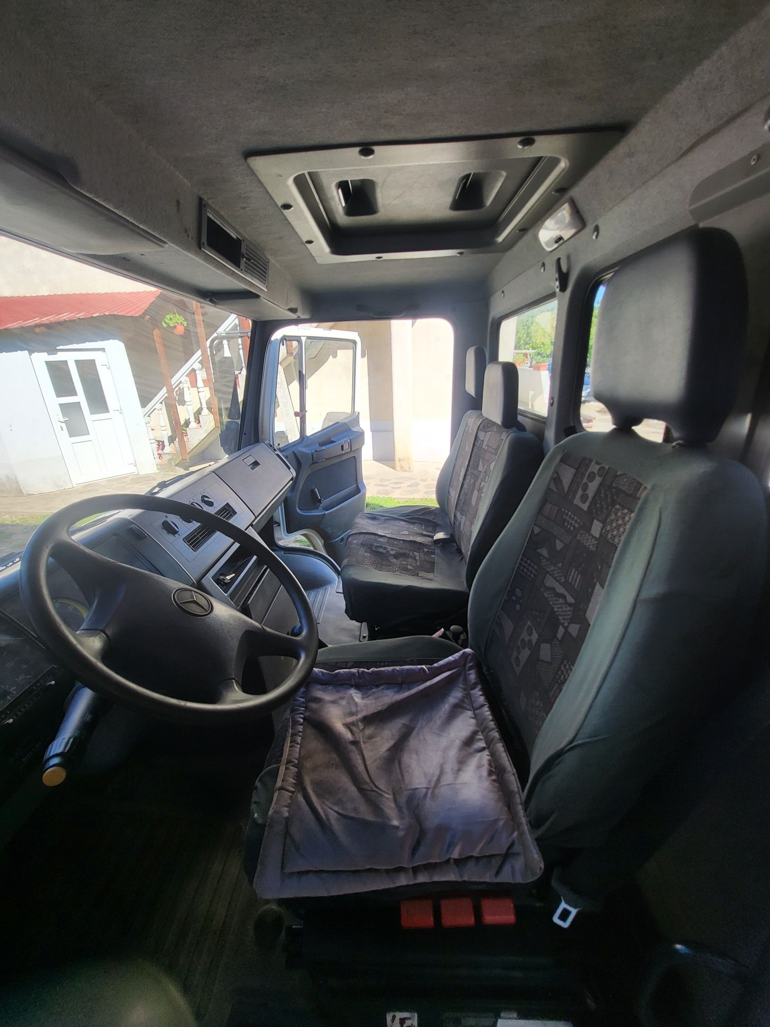 De vânzare: Mercedes Vario