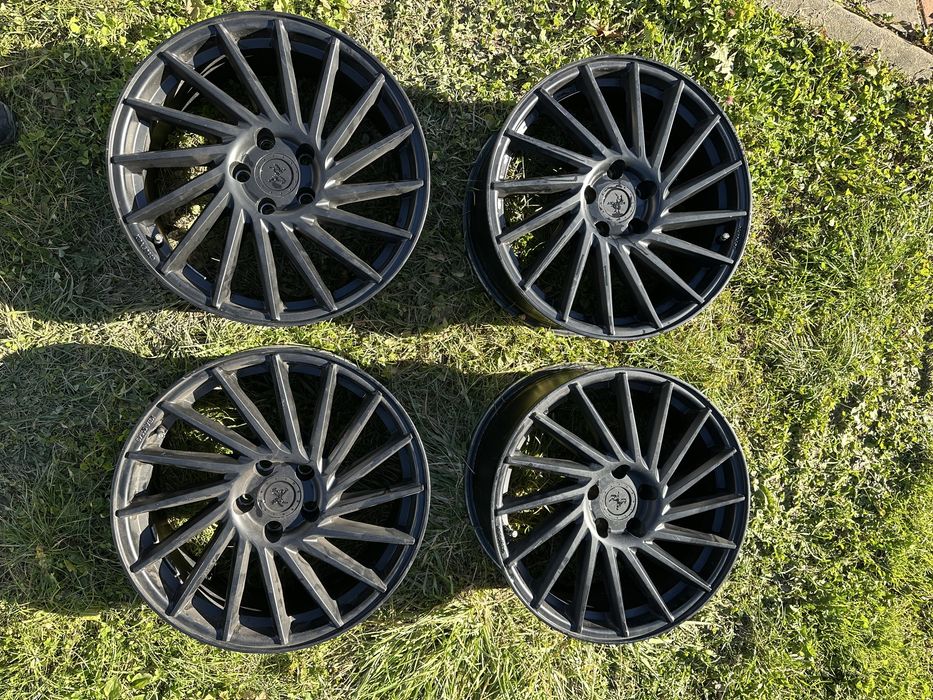 Set 4 jante R18 5x112, 8j ET30 model vossen cvt