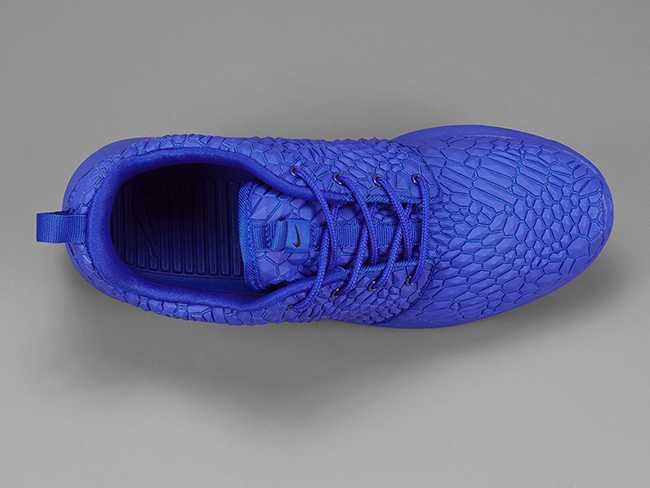 NIke Roche One - Дамски Обувки