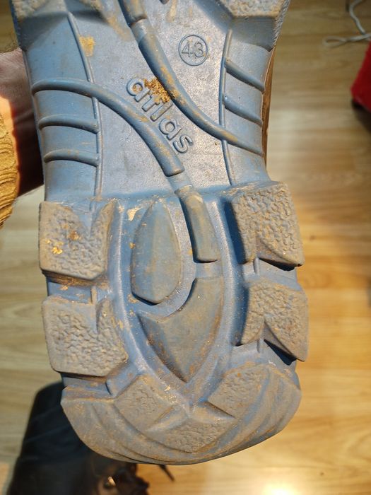 Bocanci cizme de lucru iarnă Atlas nr 43 S3