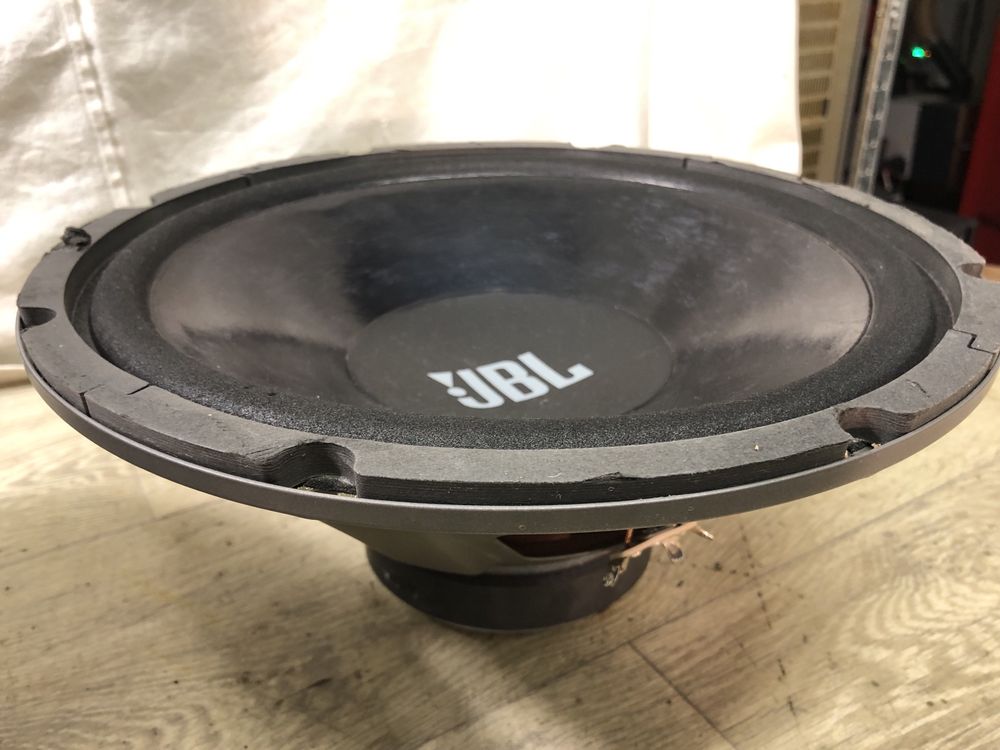 2 бр JBl 12” Bass