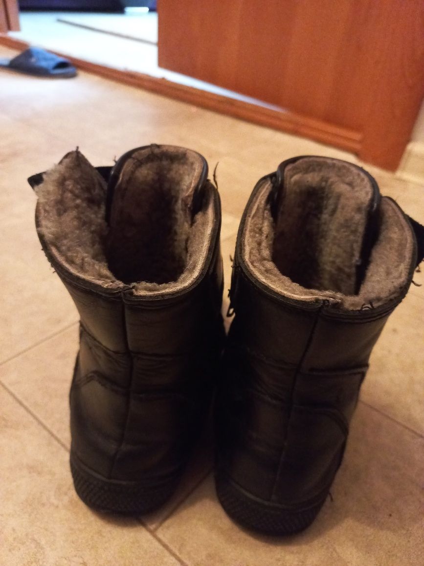 Продам обувь "TIFLANI" на мальчика (зима)