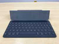 Husa + Tastatura model A1829 (IPad 7)