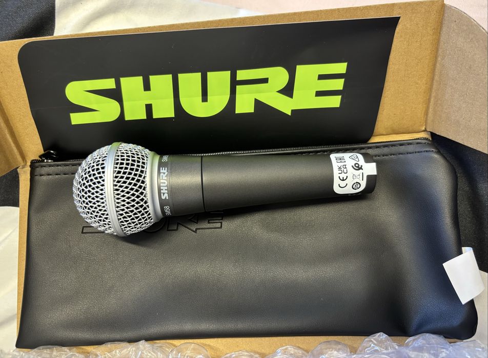 Microfon Shure SM58 cu fir