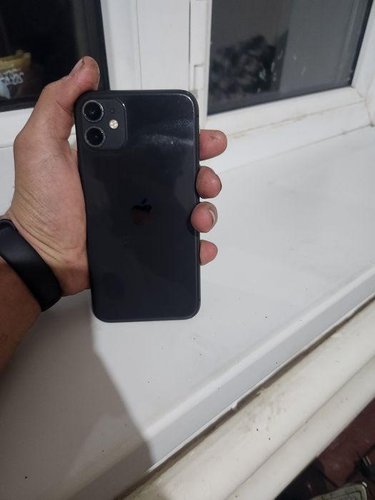 Iphone 11 128 qora