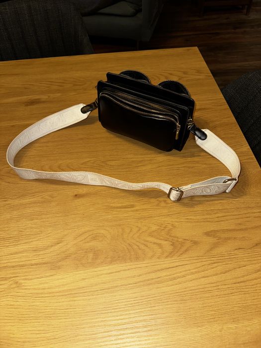 Дамска чанта Axel КАТО НОВА‼️