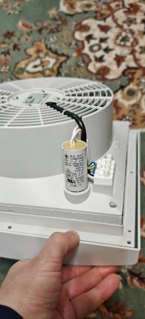 Ventilator stego FF 018, 550m3/h, 230V AC, cu filtru G4