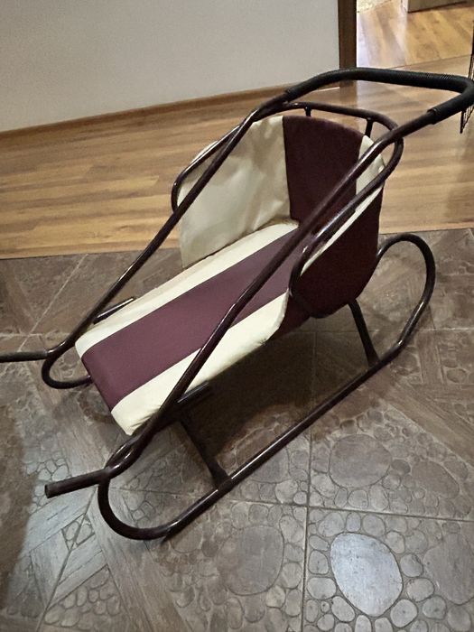Срочно продам детские санки