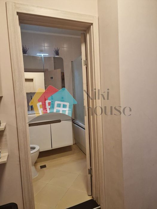 Продава се Тристаен апартамент в Варна, м-т Зеленика - 92 кв.м за 1804 €/кв.м - Снимка #8