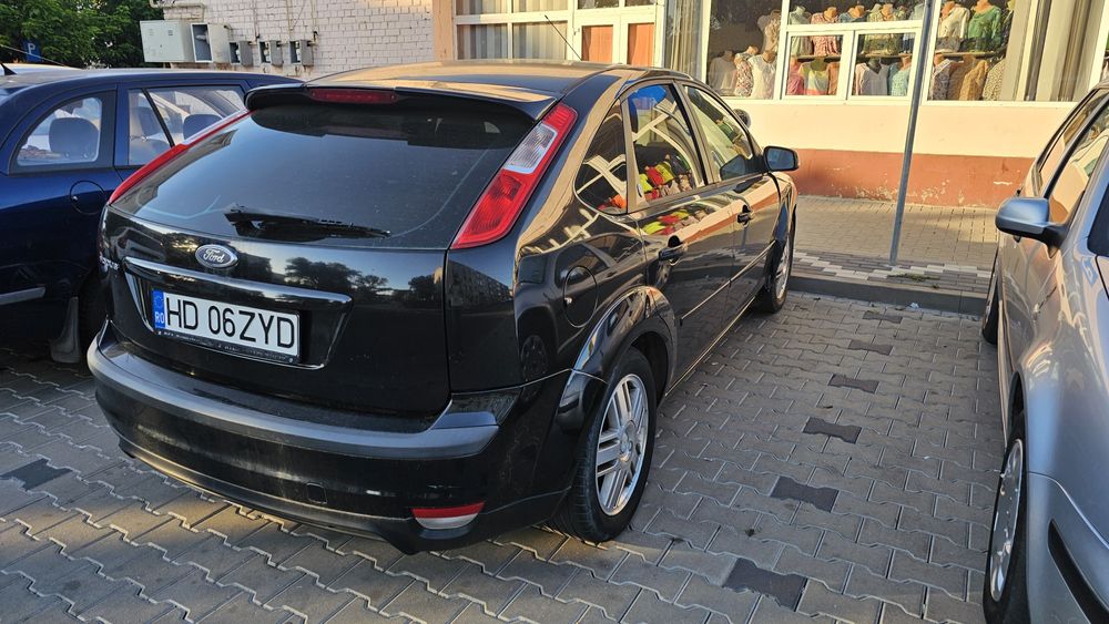 Ford Focus Ghia 2005