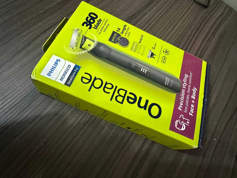 Philips OneBlade 360 электронная бритва