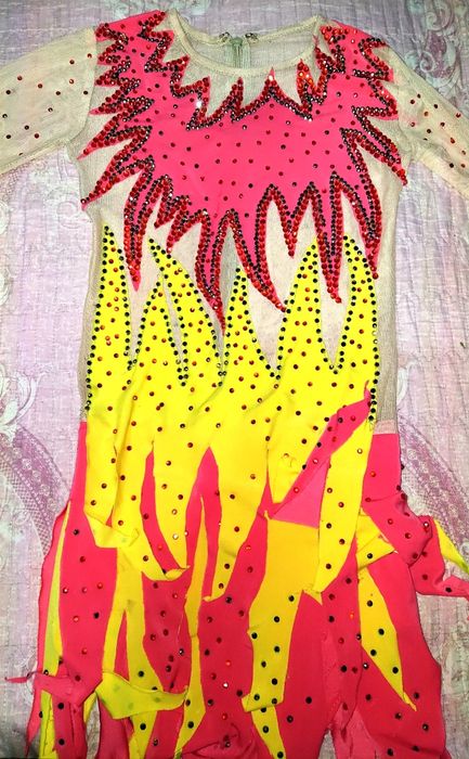 Одежда для художественной гимнастики