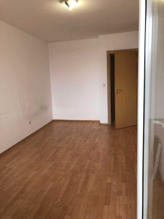 Продава се Тристаен апартамент в София, Младост 1А - 137 кв.м за 1168 €/кв.м - Снимка #3