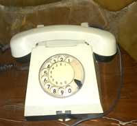 Telefon vintage cu disc