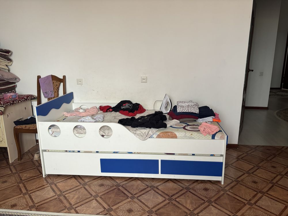 Срочно продается кровать