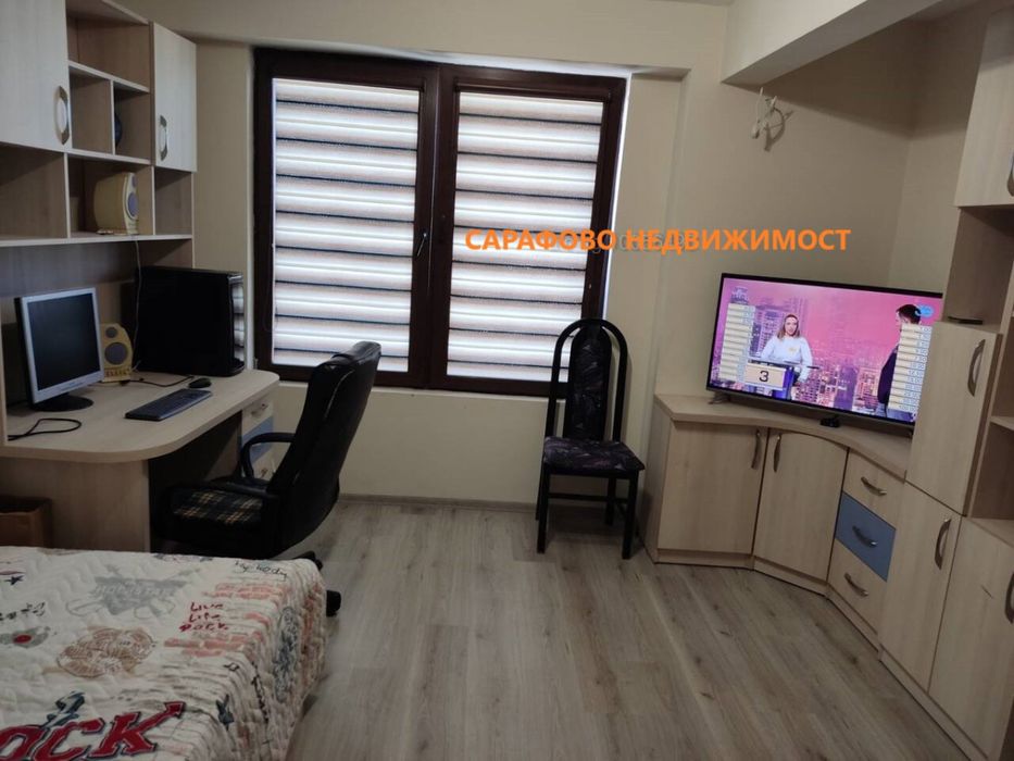 Дава се под наем Многостаен апартамент в Бургас, Сарафово - 240 кв.м за 765 € - Снимка #11