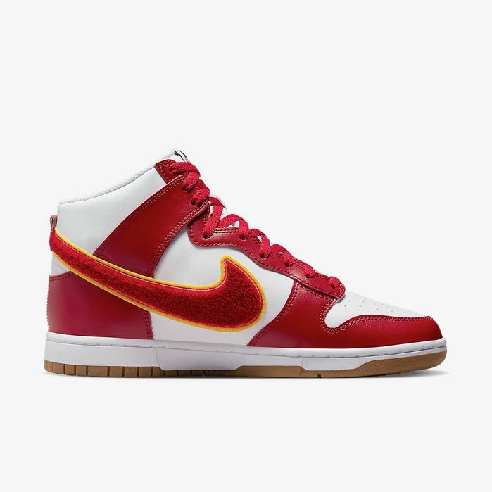 Nike Dunk Hi Retro University Sneakers (DR8805-101)