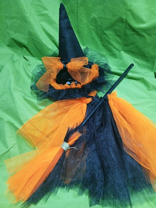 Метла, шляпа ведьмы Хеллоуин в наличии и на заказ