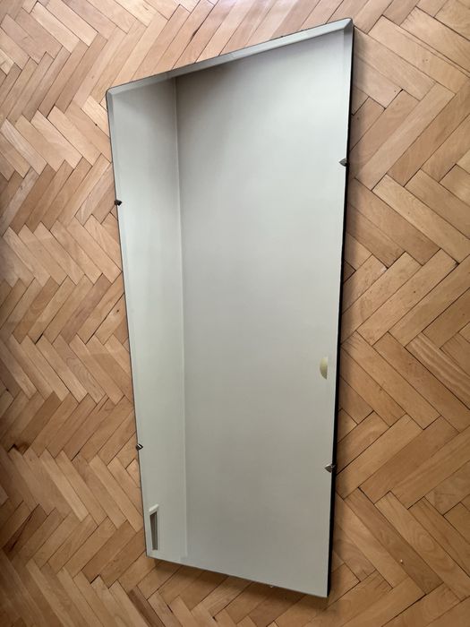 Oglindă vintage trapezoidală recondiționată