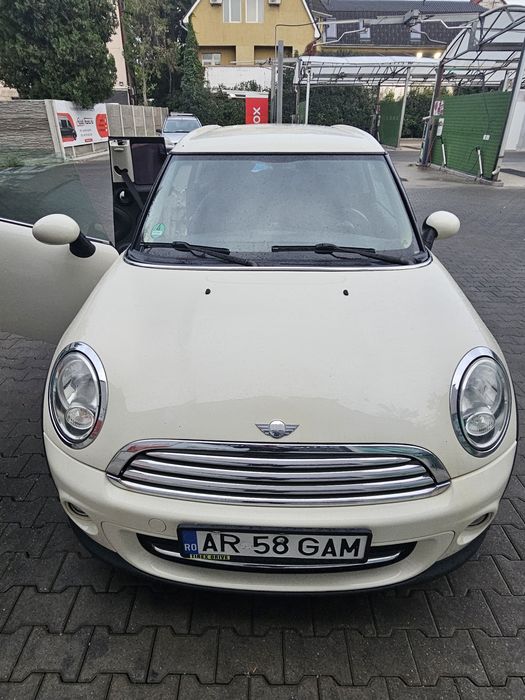 Mini Clubman 2012
