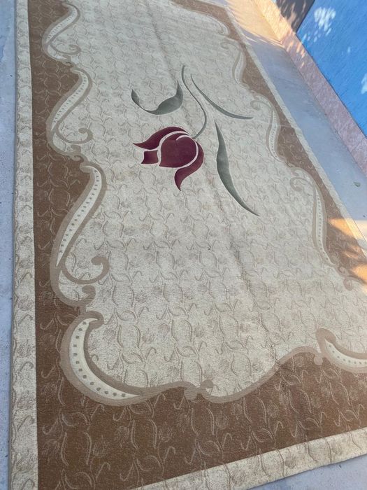 Продается шерстяной ковер