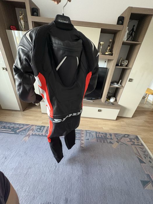 Combinezon SPIDI din doua bucati marimea 48