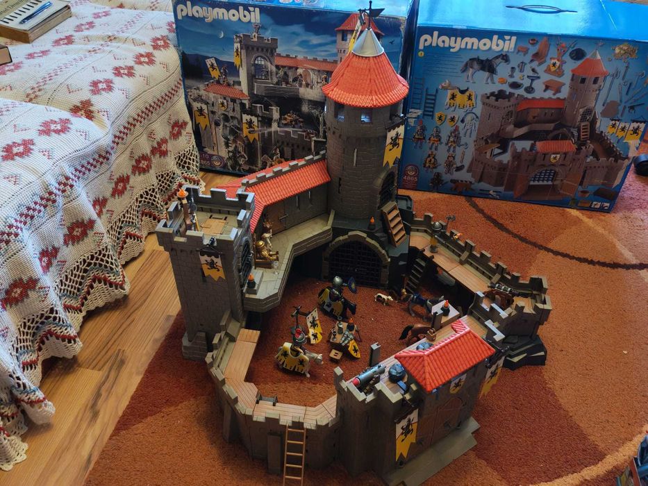 Playmobil- Modelul 4865 castel cavaleri