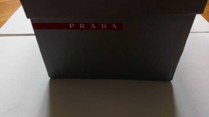 Елегантни обувки Prada, размер 38, черен велур