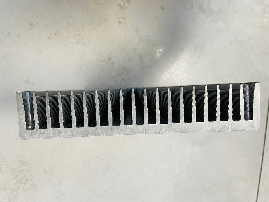 Radiator aluminiu pentru componente electronice. Heatsink