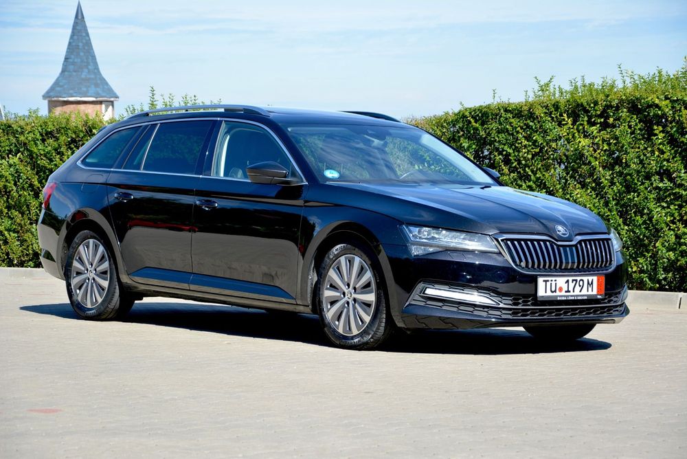 Skoda Superb Premium Matrix Panorama Camera