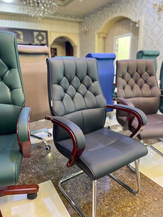 Офисние вызитори В Ташкенте