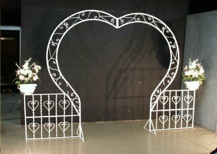 Arcade și pergole de trandafiri si evenimente