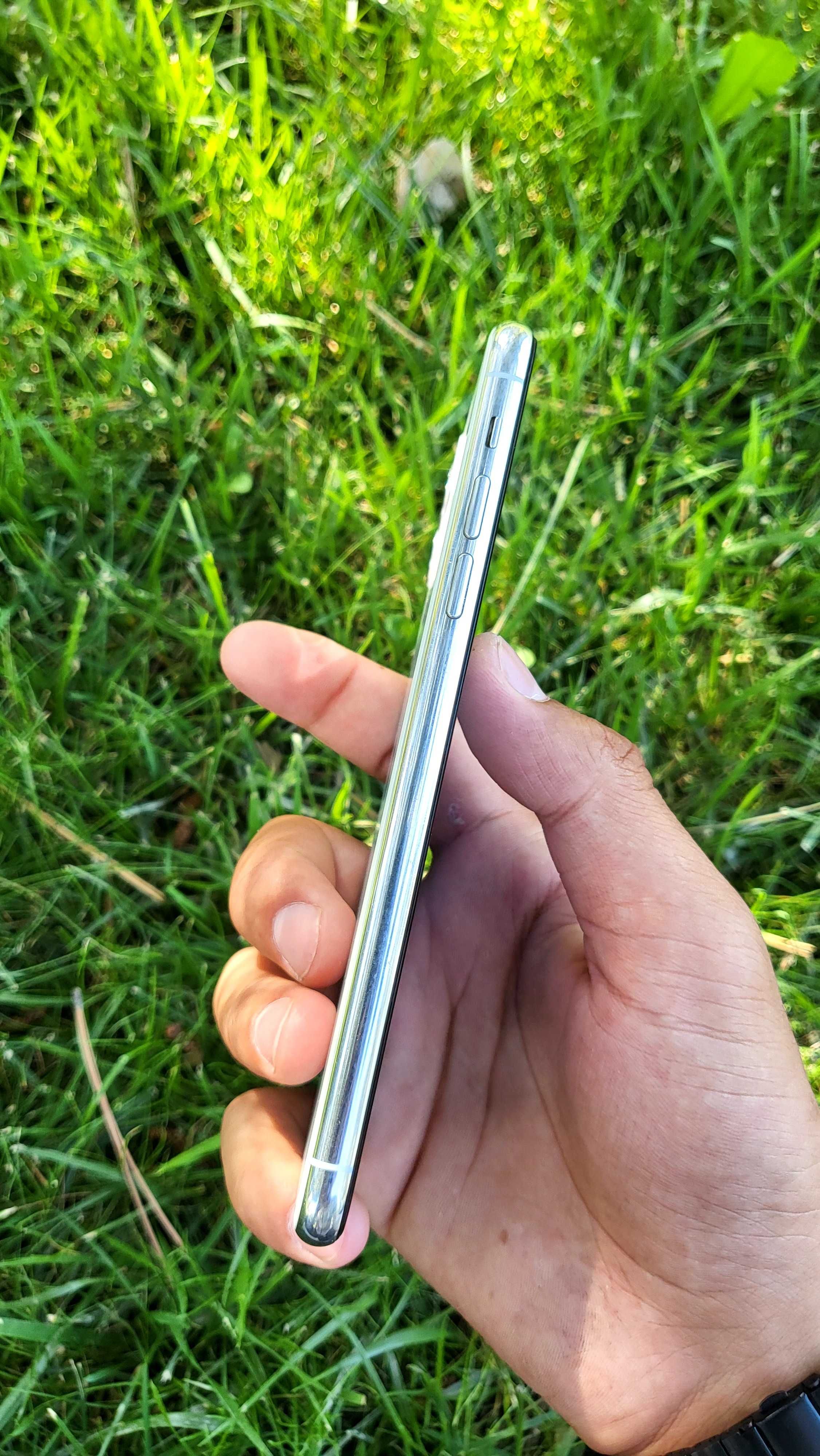 Iphone 11 Pro Max 256Gb oq rang srochniga