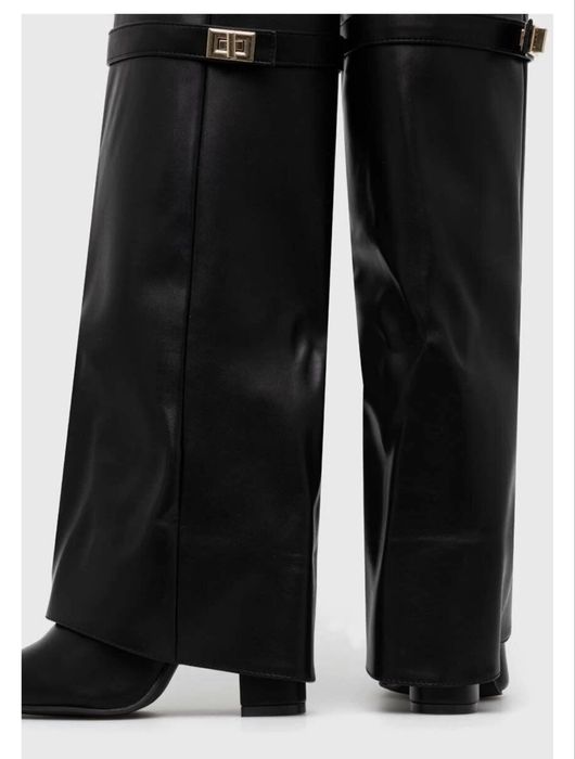 Ботуши черни Answear