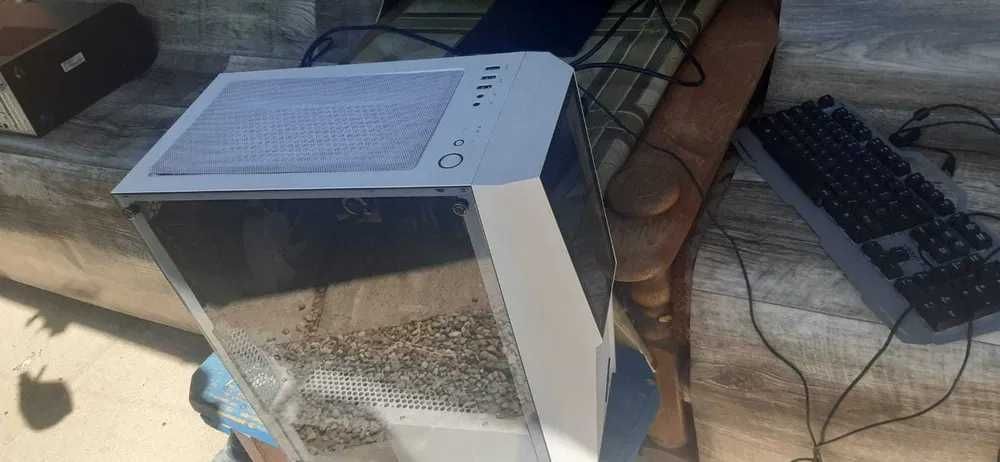 Sistem Intel i7-9700K, 4.90GHz/GTX 1080 Ti Extreme 11GB DDR5X 352-bit