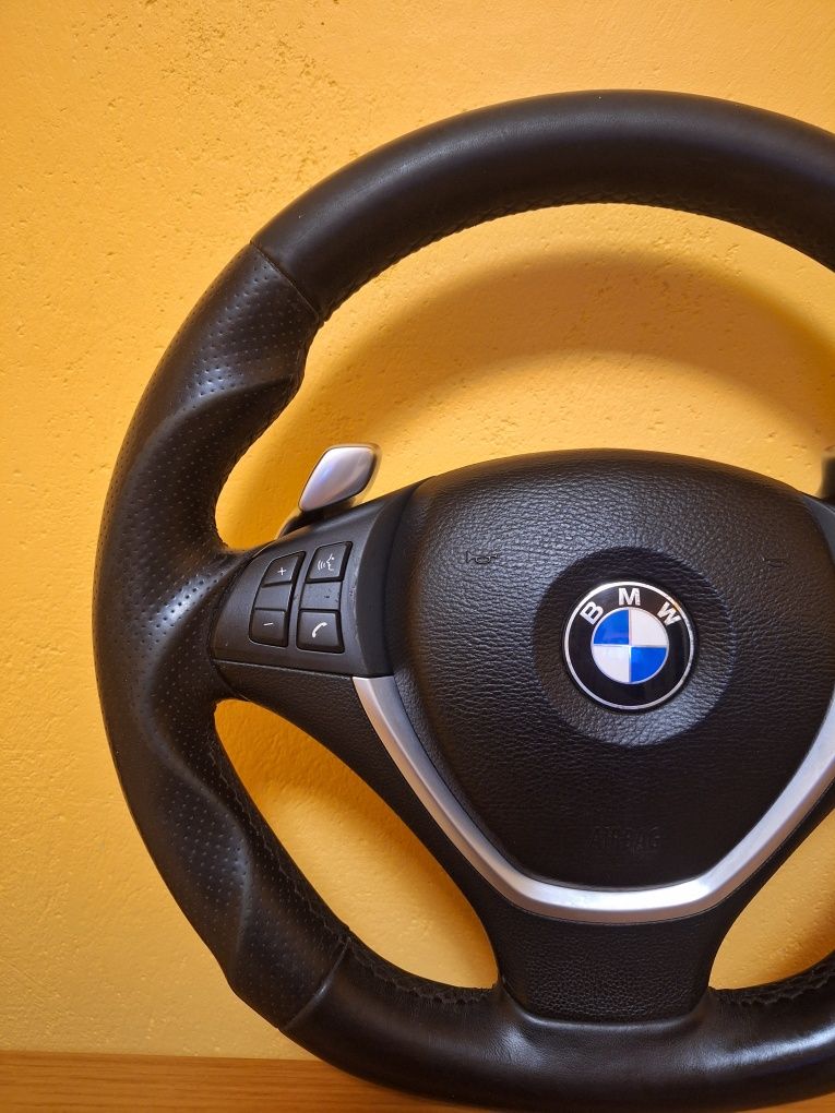 Ергономичен волан с пера Bmw Бмв X5 X6 E70 E71