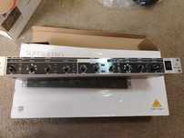 Crossover Audio Behringer CX2310 Super X Pro V2