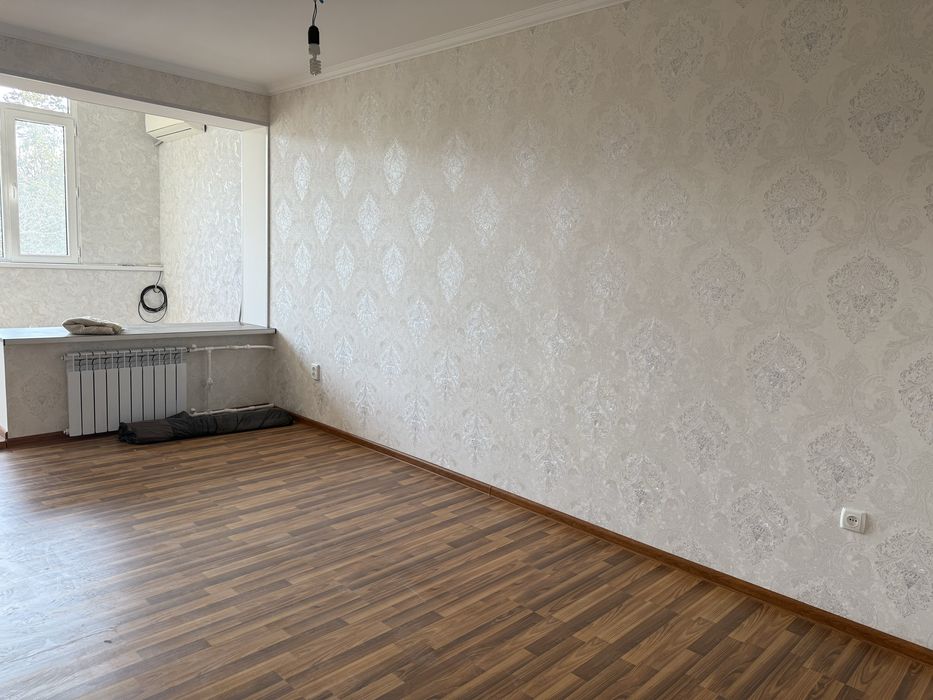 Трехкомнатная Ц5 Кирпич Балкон2*6