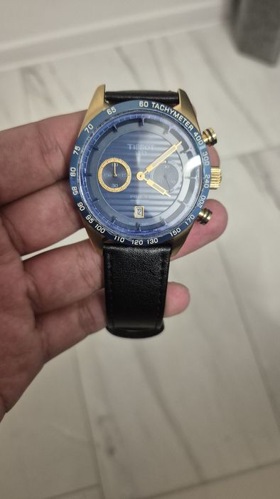Продавам оригинален часовник Tissot prs 516